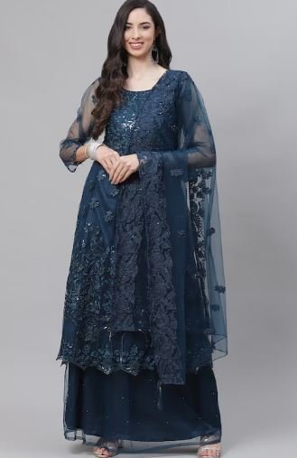 Women Ethnic Embroidered Dress : ये शानदार एथनिक ड्रेस आपको देगी आकर्षक लुक, देखें डिजाइन