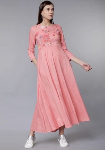 Women Dress Collection : डेली वियर के लिए बेस्ट हैं ये वुमन लॉन्ग ड्रेस, देखें डिजाइन