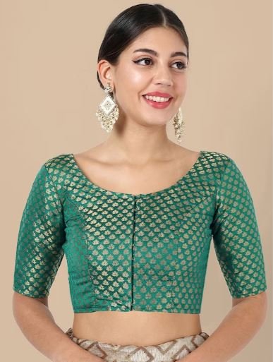 Designer Blouse Collection : सोबर और एलिगेंट लुक पाने के लिए ट्राई करें ये खूबसूरत ब्लाउज, देखें डिजाइन