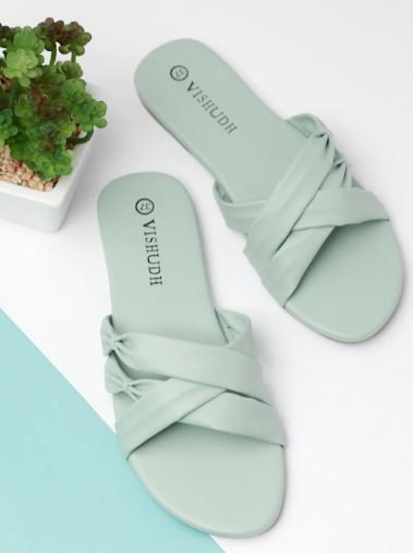 Women Flats Collection : देखें रोजाना पहनने वाले खूबसूरत फ्लैट सैंडल्स के बेहतरीन डिजाइन