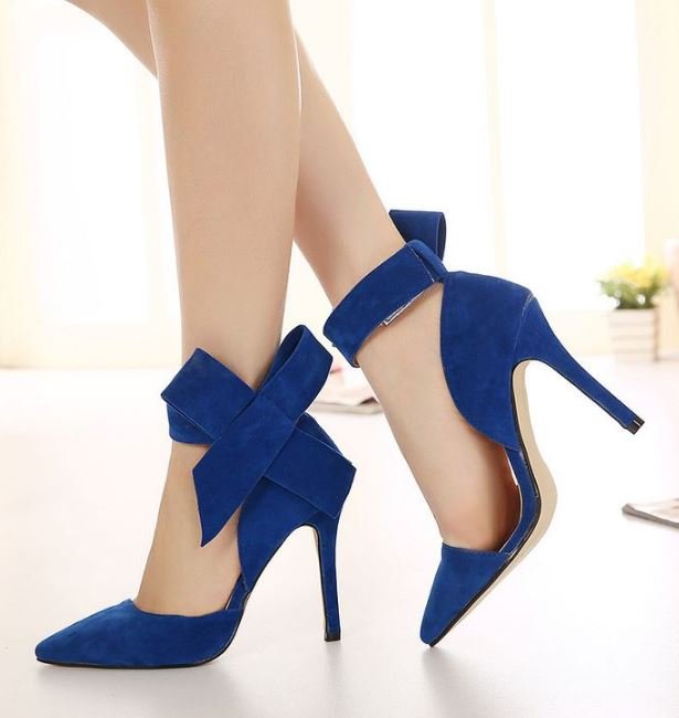 Blue Sandals Collection : लंबा दिखना है तो पहनें ये खूबसूरत नीले सैंडल, देखें डिजाइन