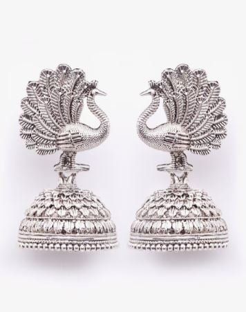 Peacock Design Earrings : यूनिक डिजाइन वाले ये ईयररिंग्स आपको देंगे आकर्षक लुक, देखें डिजाइन