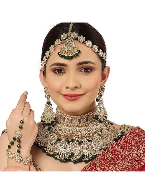 Bridal Jewellery Set : स्वर्गलोक की अप्सरा जैसा मिलेगा लुक, जब पहनेंगी ऐसे आकर्षक डिजाइन ज्वेलरी सेट