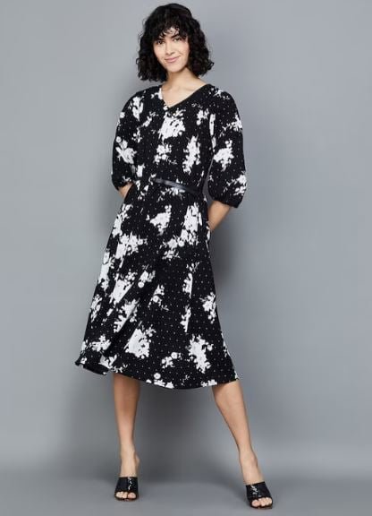 Women Midi Dress : मिडी ड्रेस के ऐसे डिजाइन देंगे आपको आकर्षक लुक, देखें डिजाइन