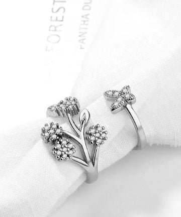 Silver-Plated Ring : ट्रैक्टिव लुक पाने के लिए ट्राई करें ये खूबसूरत डिजाइन वाली रिंग