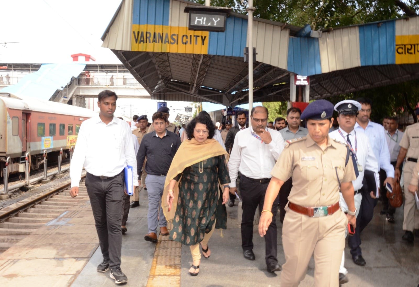 महाप्रबन्धक ने विण्डो ट्रेलिंग का किया औचक निरीक्षण, अधिकारियों को दिए आवश्यक निर्देश