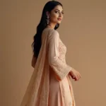 इंडियन स्किन टोन के लिए कौन सा रंग है बेहतर? फैशन एक्सपर्ट से जानें परफेक्ट कलर गाइड